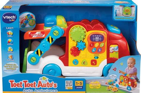 toet toet auto's ambulance